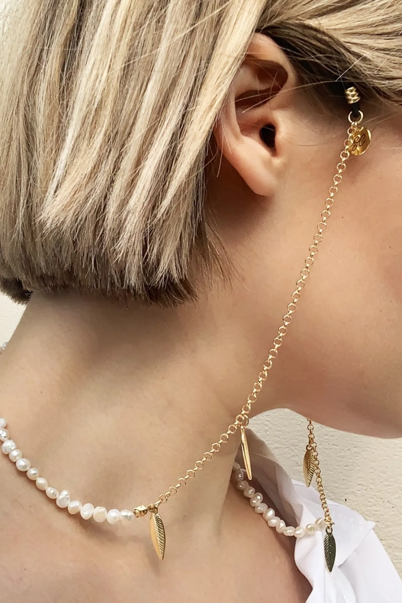 Bead It Light Pearl Glasses Chain