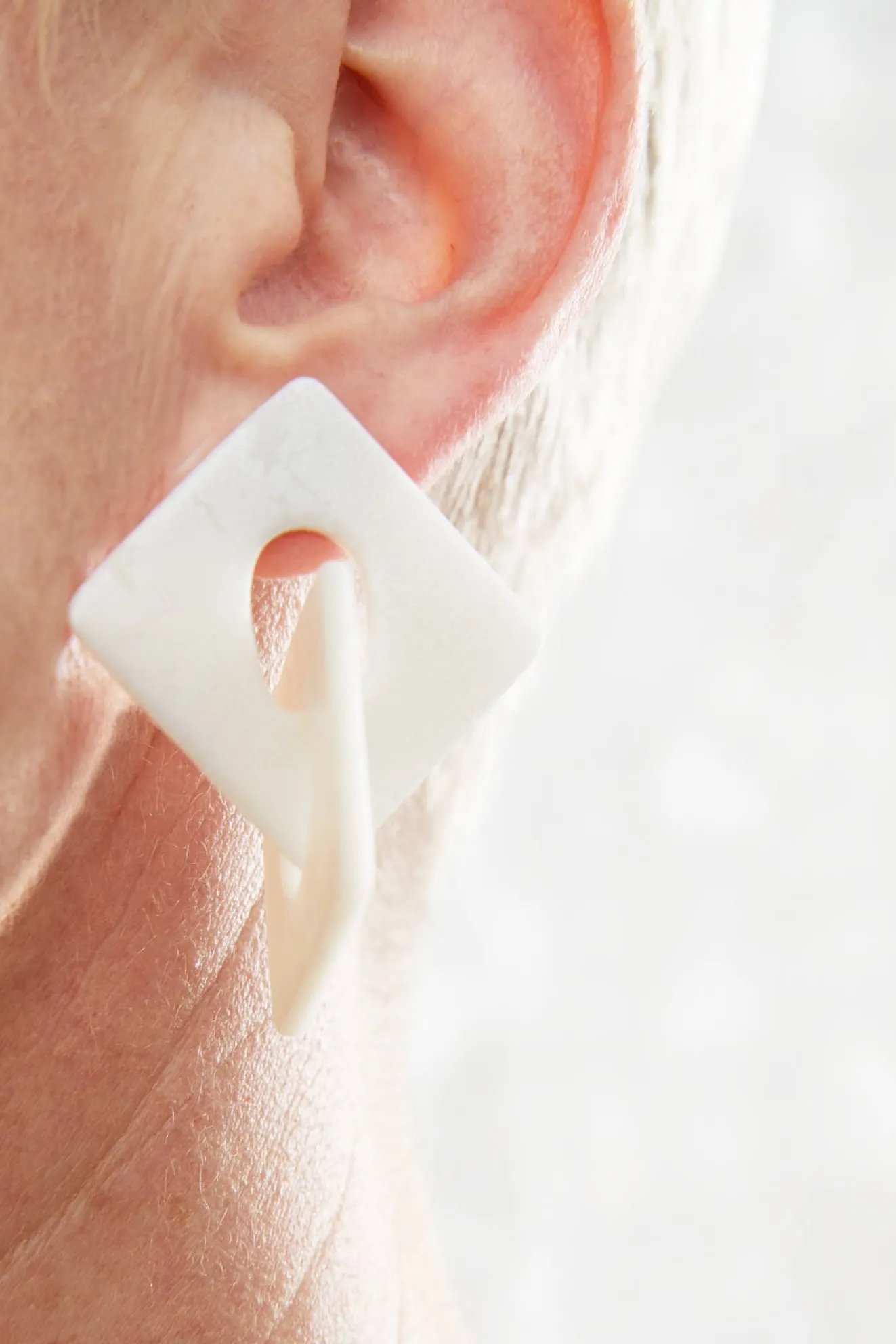 Luna Pearl Geometric Stud Earrings