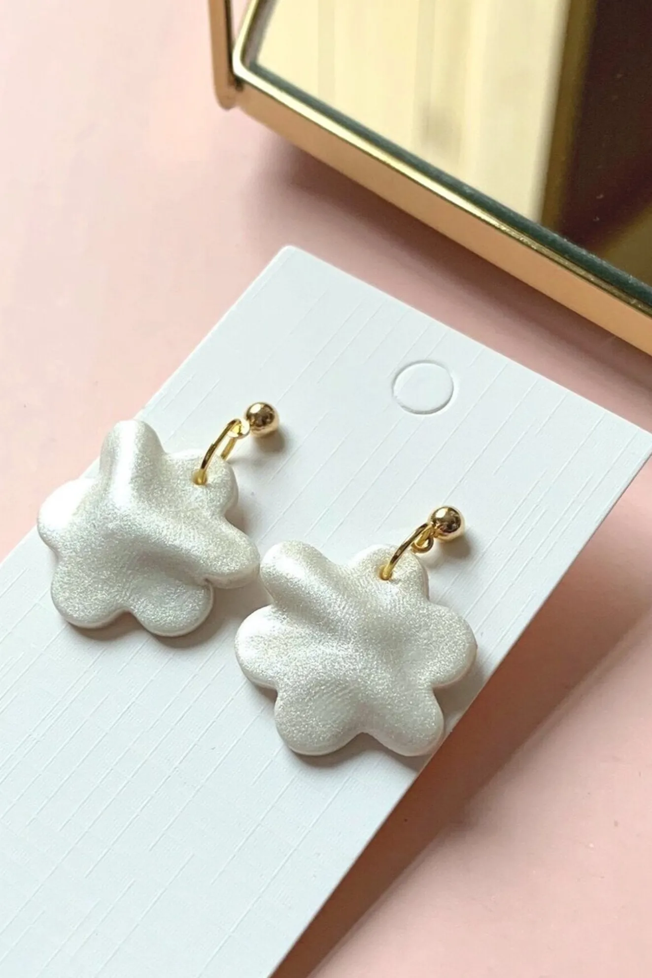 Orla Pearlescent Floral Earrings