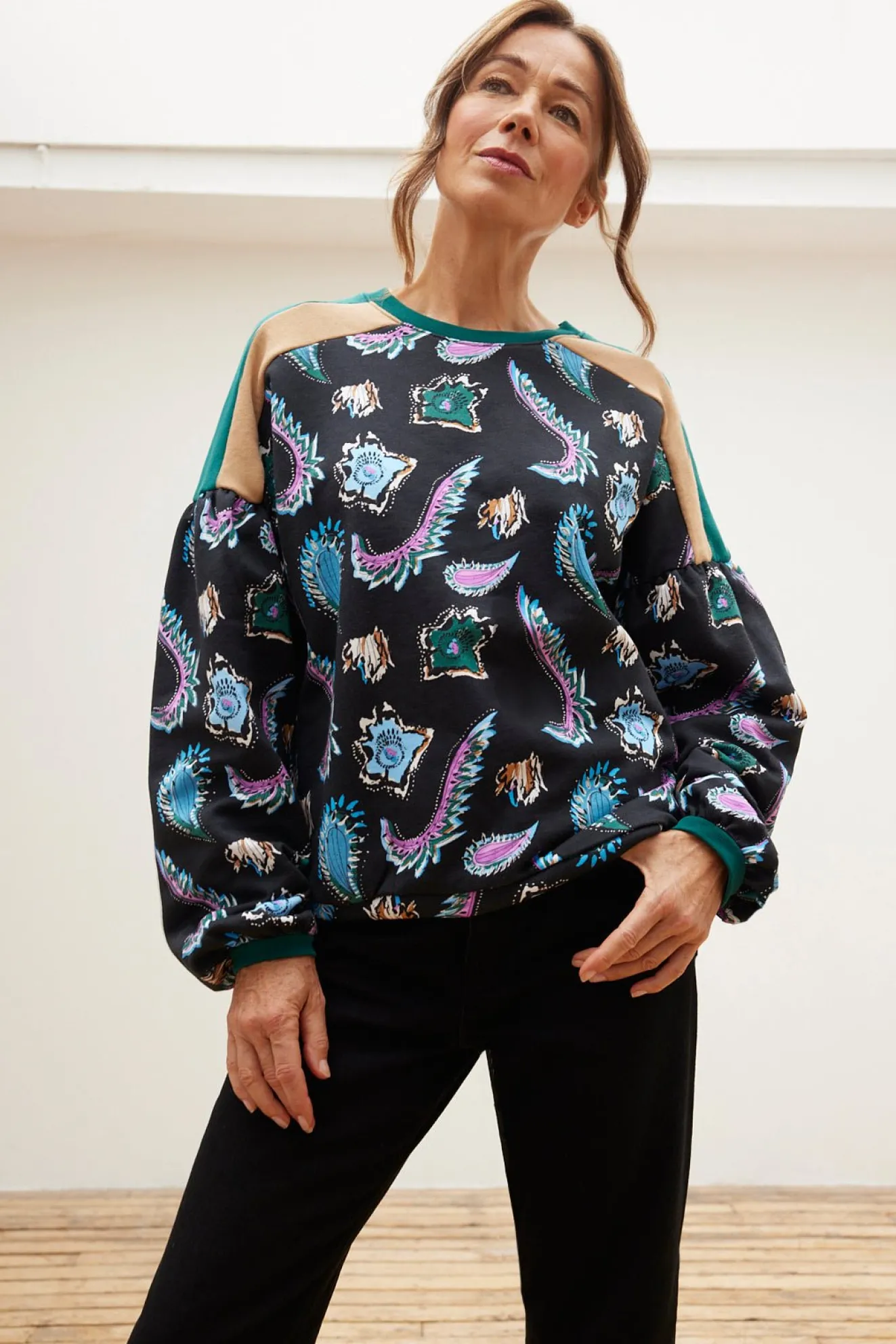 Pom Amsterdam Tides Deep Black Printed Sweatshirt