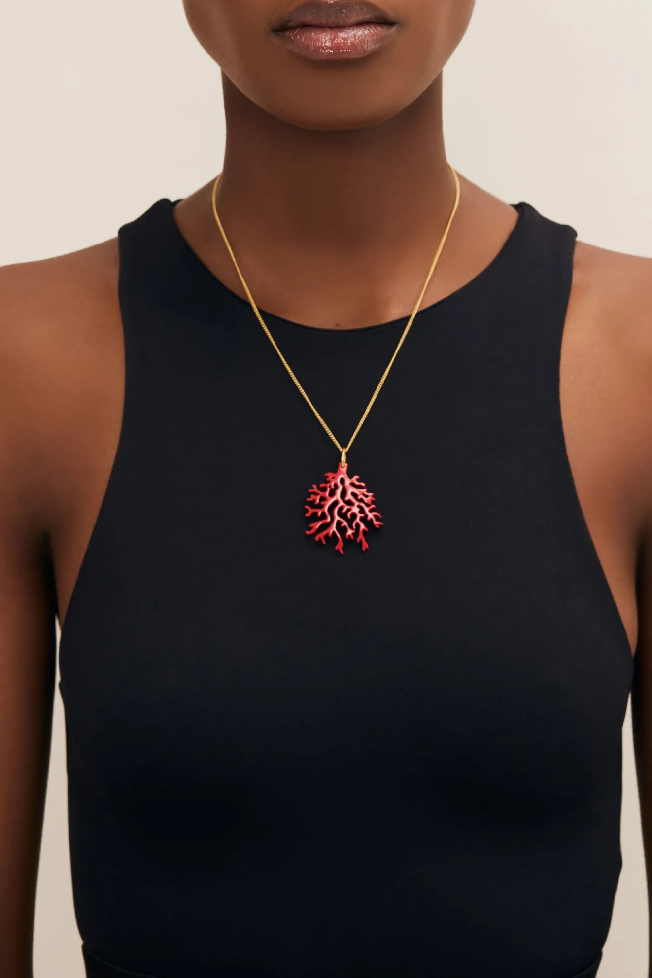 Rose Red Coral Shaped Gold Pendant Necklace