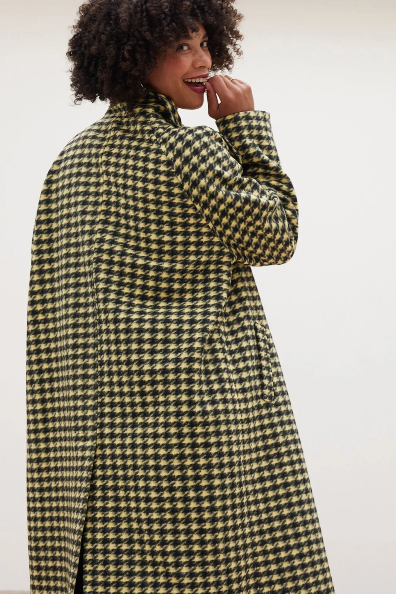 Jakke Henni Faux Wool Houndstooth Print Coat