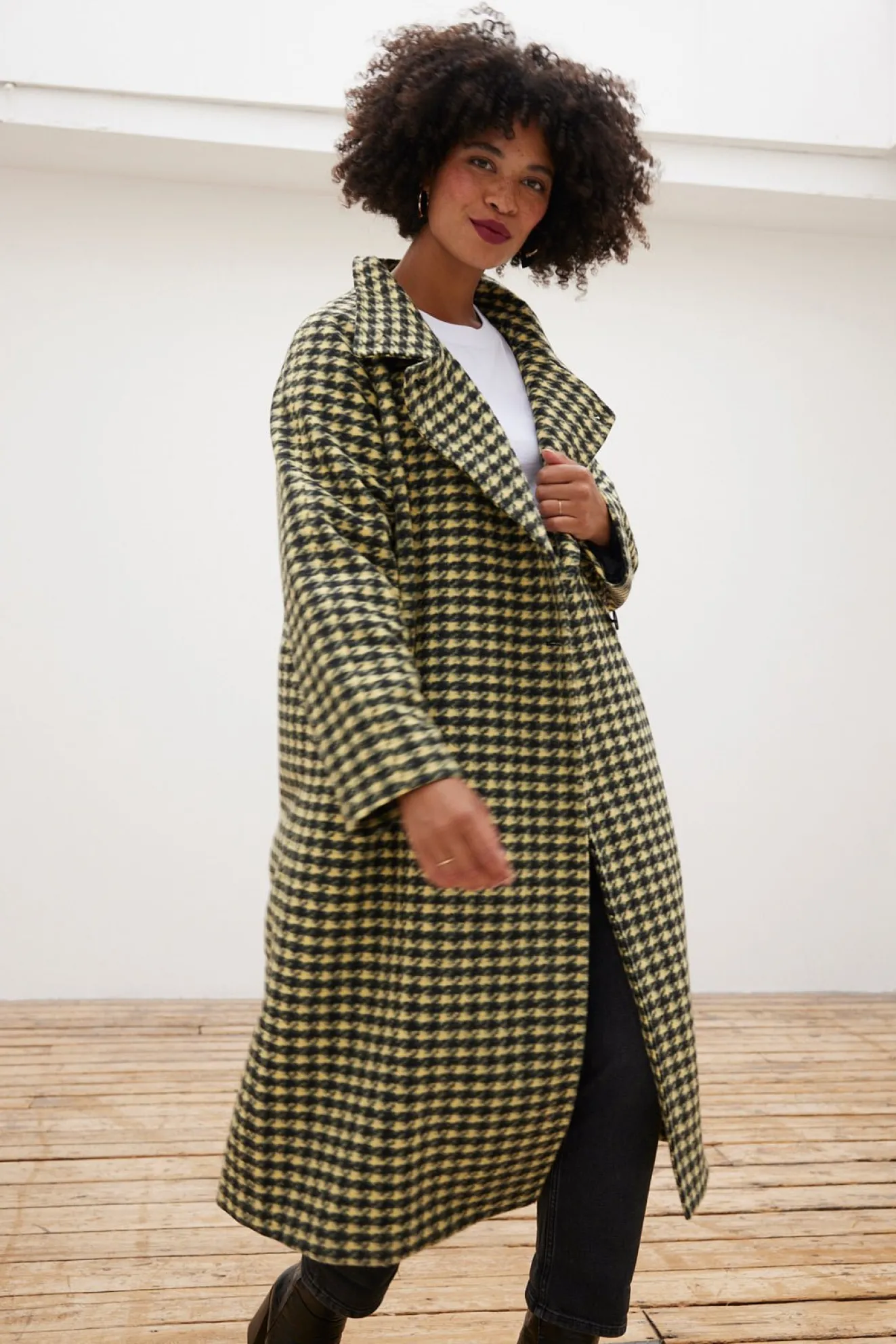 Jakke Henni Faux Wool Houndstooth Print Coat