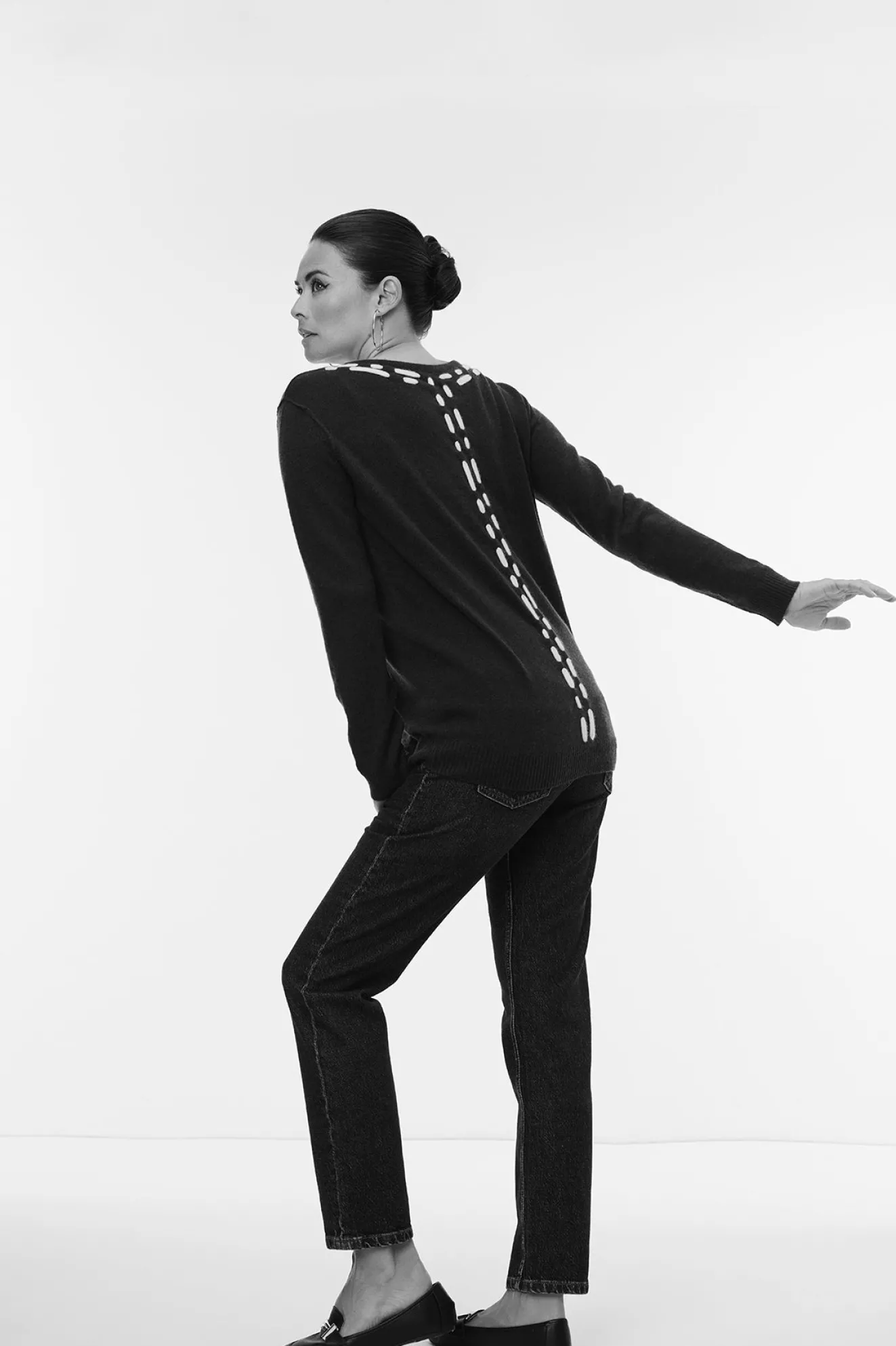 Jacynth London Regina Navy Jumper