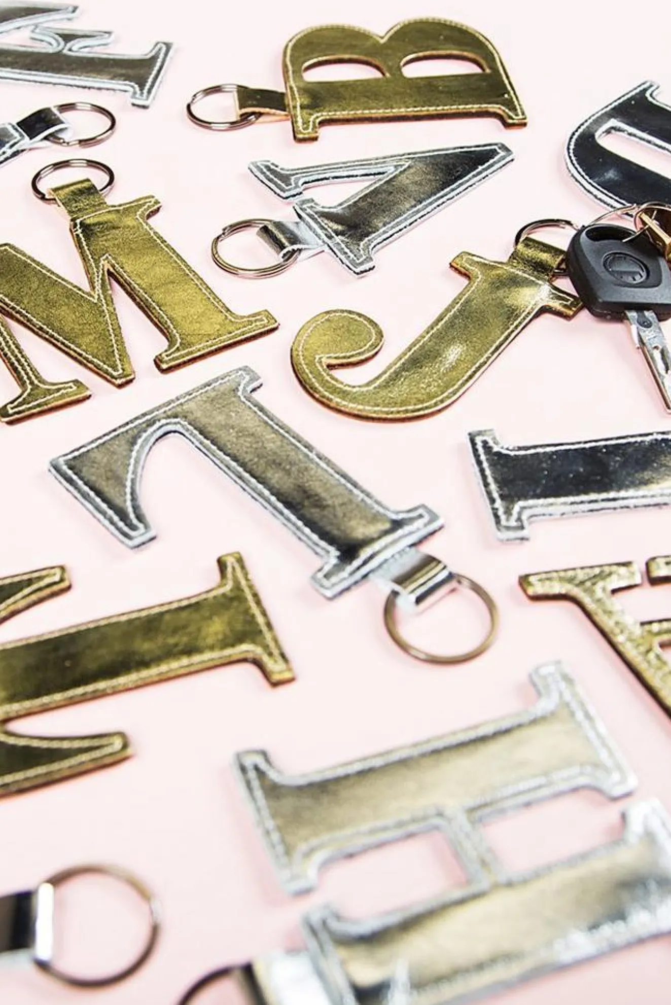 Classic Alphabet Keyring