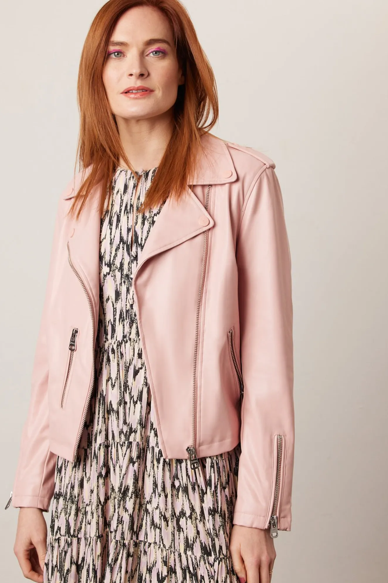 Jakke Beau Pink Faux Leather Biker Jacket