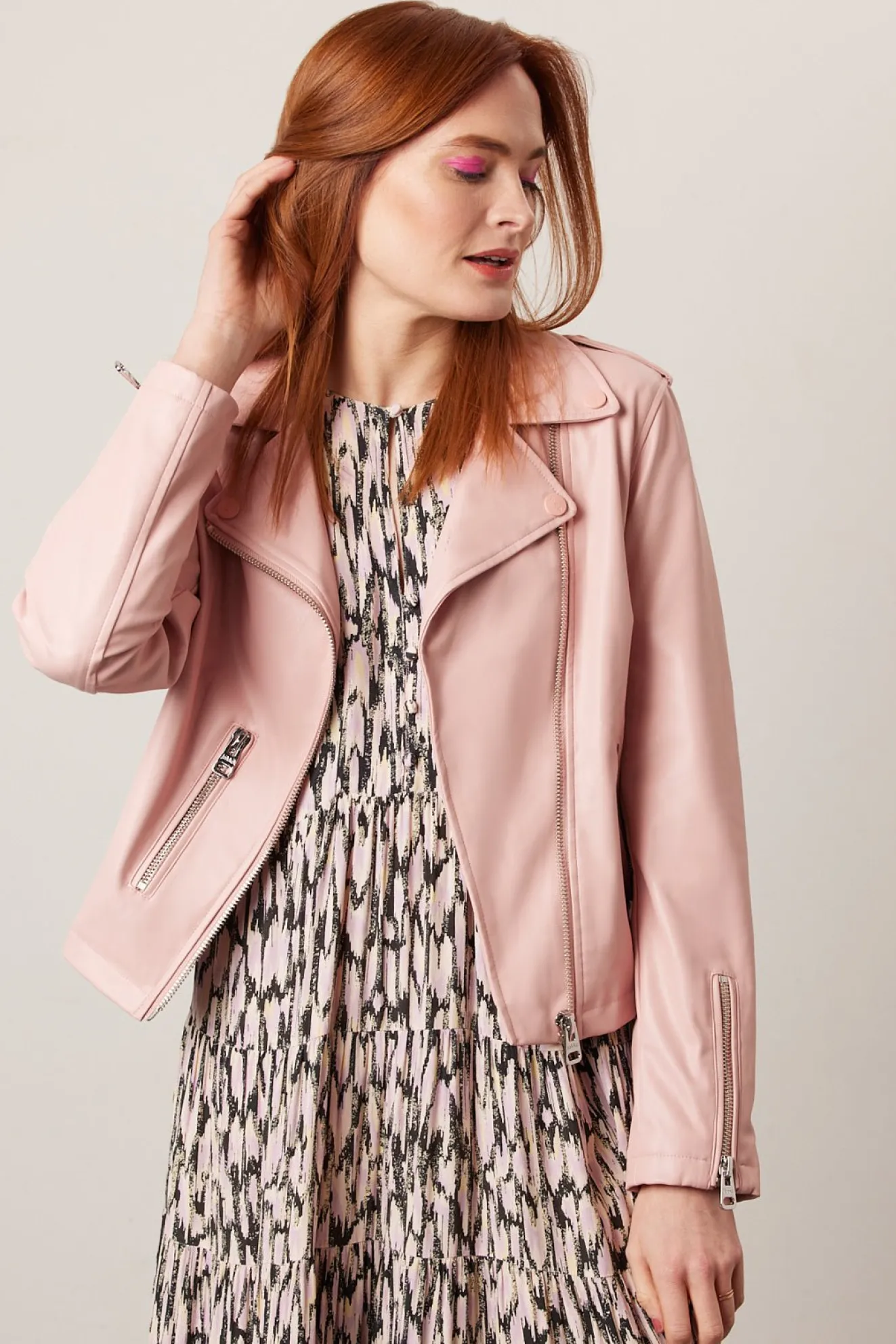 Jakke Beau Pink Faux Leather Biker Jacket