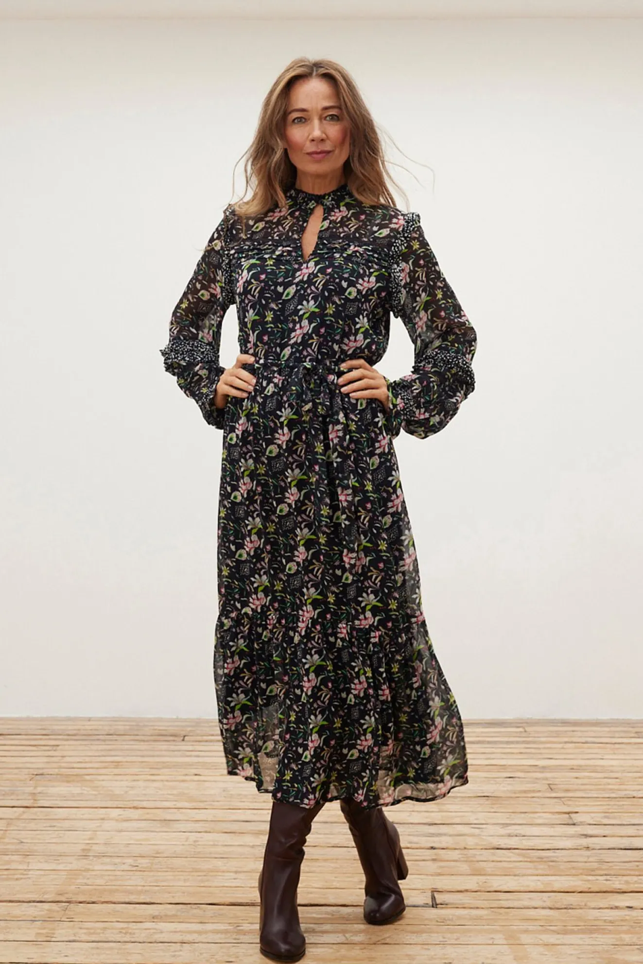 Pom Amsterdam Flowers Blaze Anthracite Midi Dress