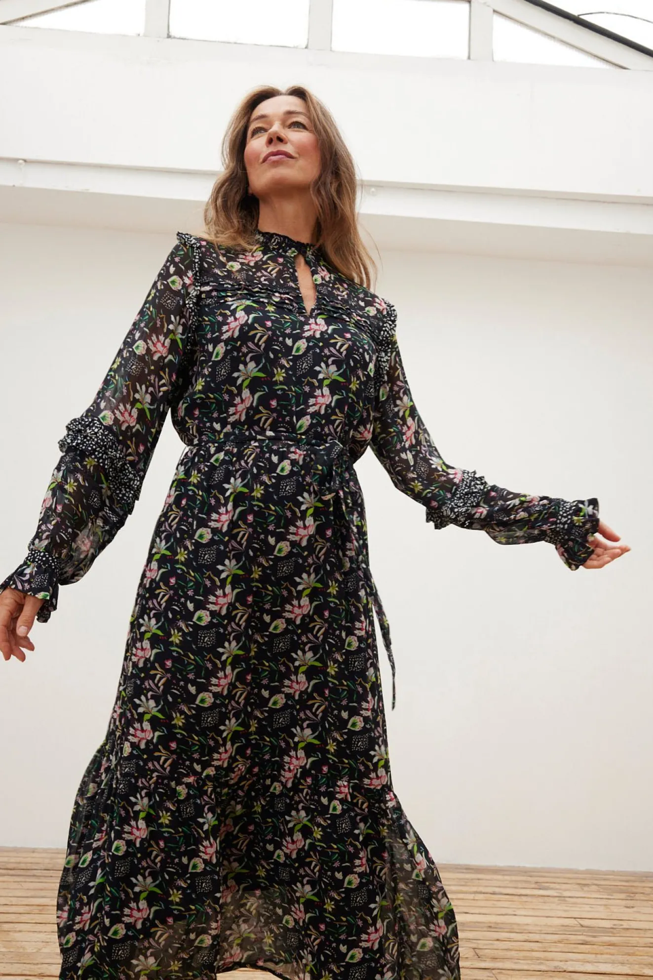 Pom Amsterdam Flowers Blaze Anthracite Midi Dress