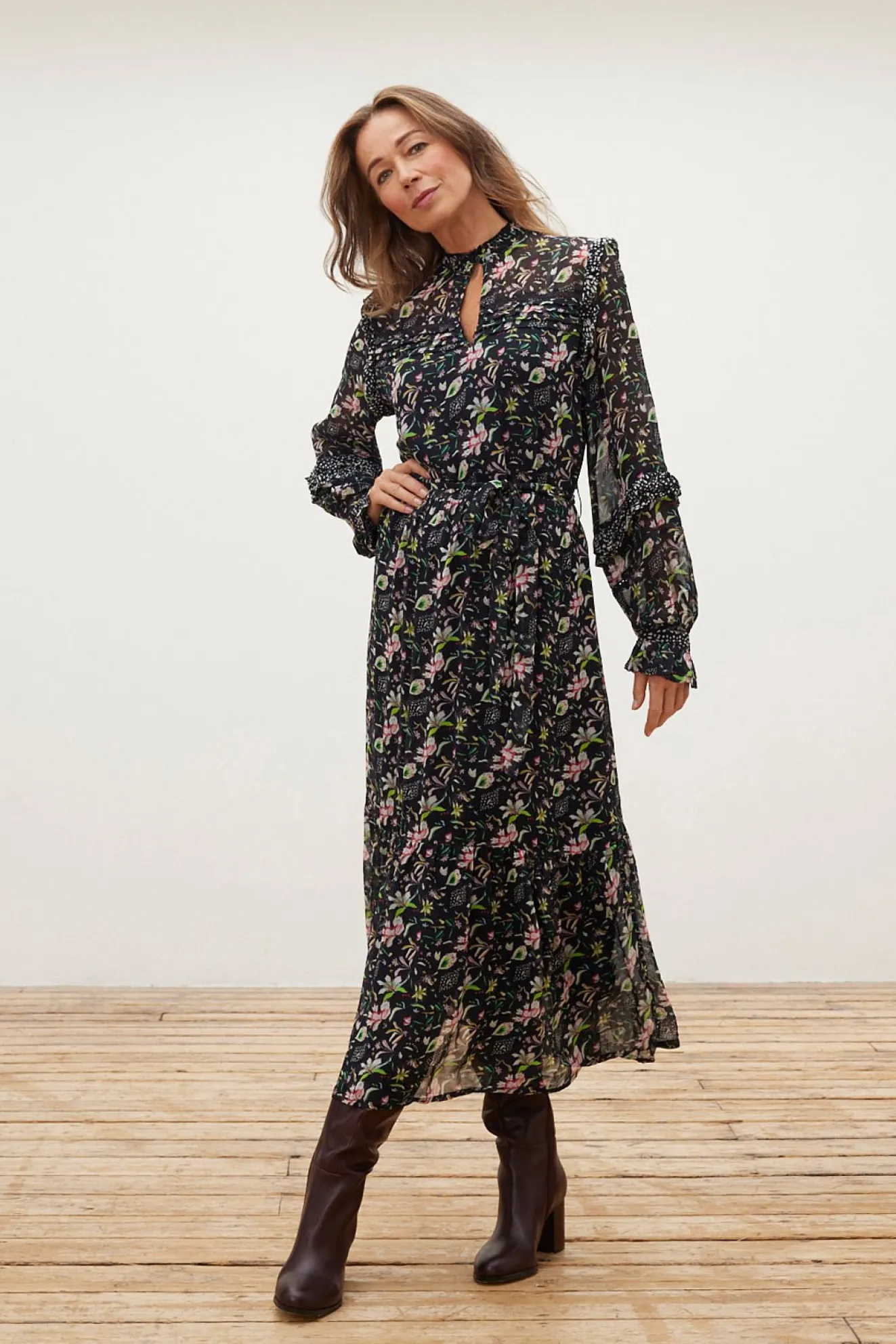 Pom Amsterdam Flowers Blaze Anthracite Midi Dress
