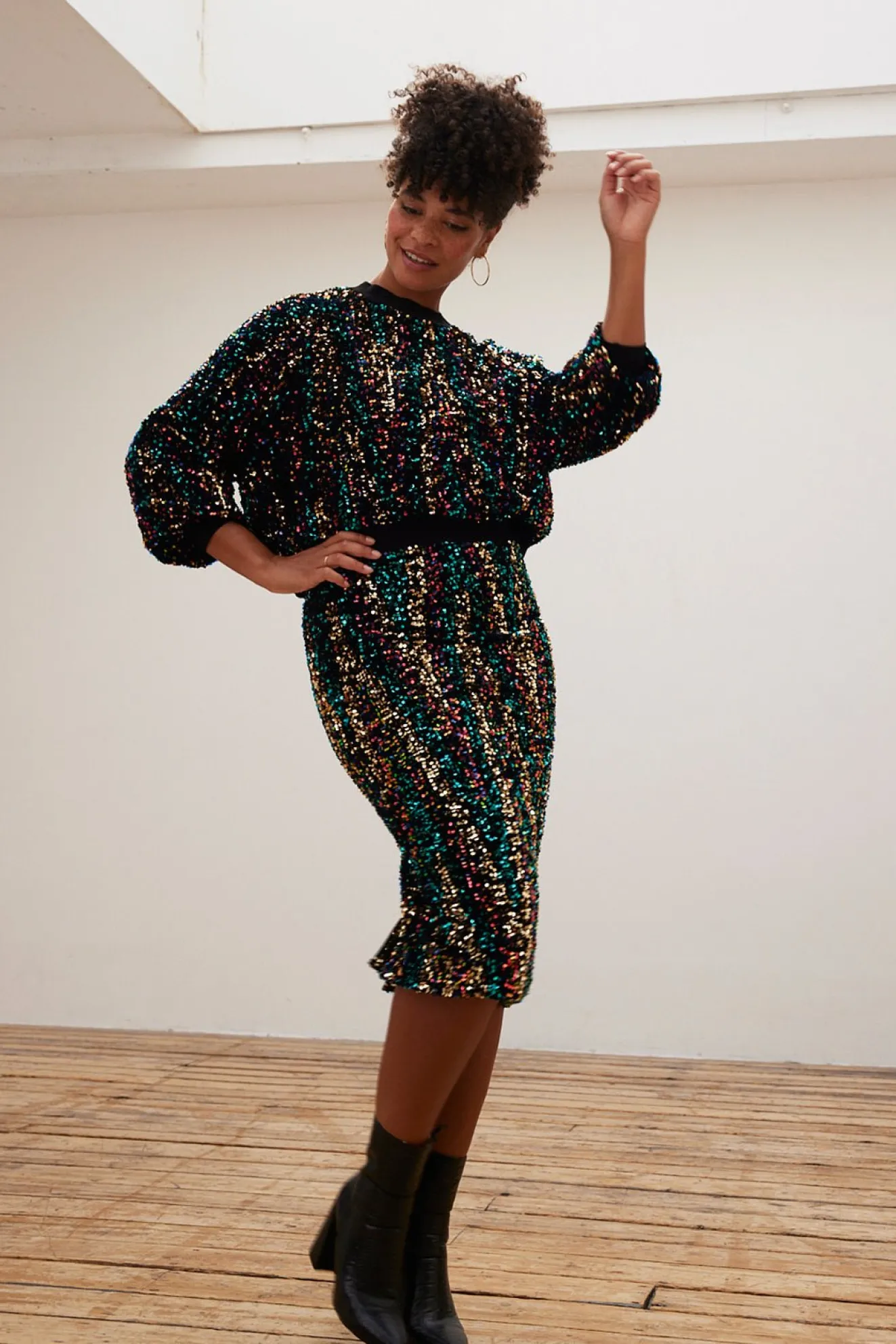 Stella Nova Camma Sequin Midi Skirt