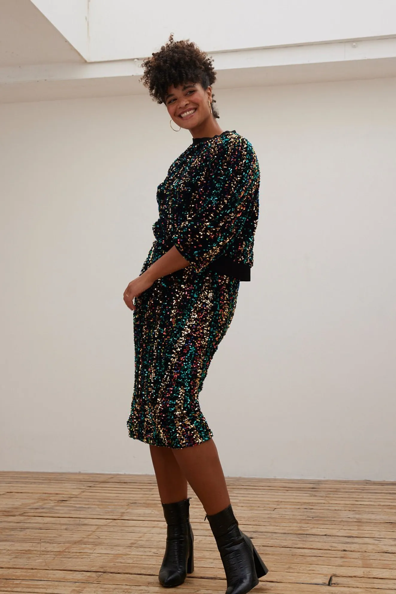 Stella Nova Camma Sequin Midi Skirt