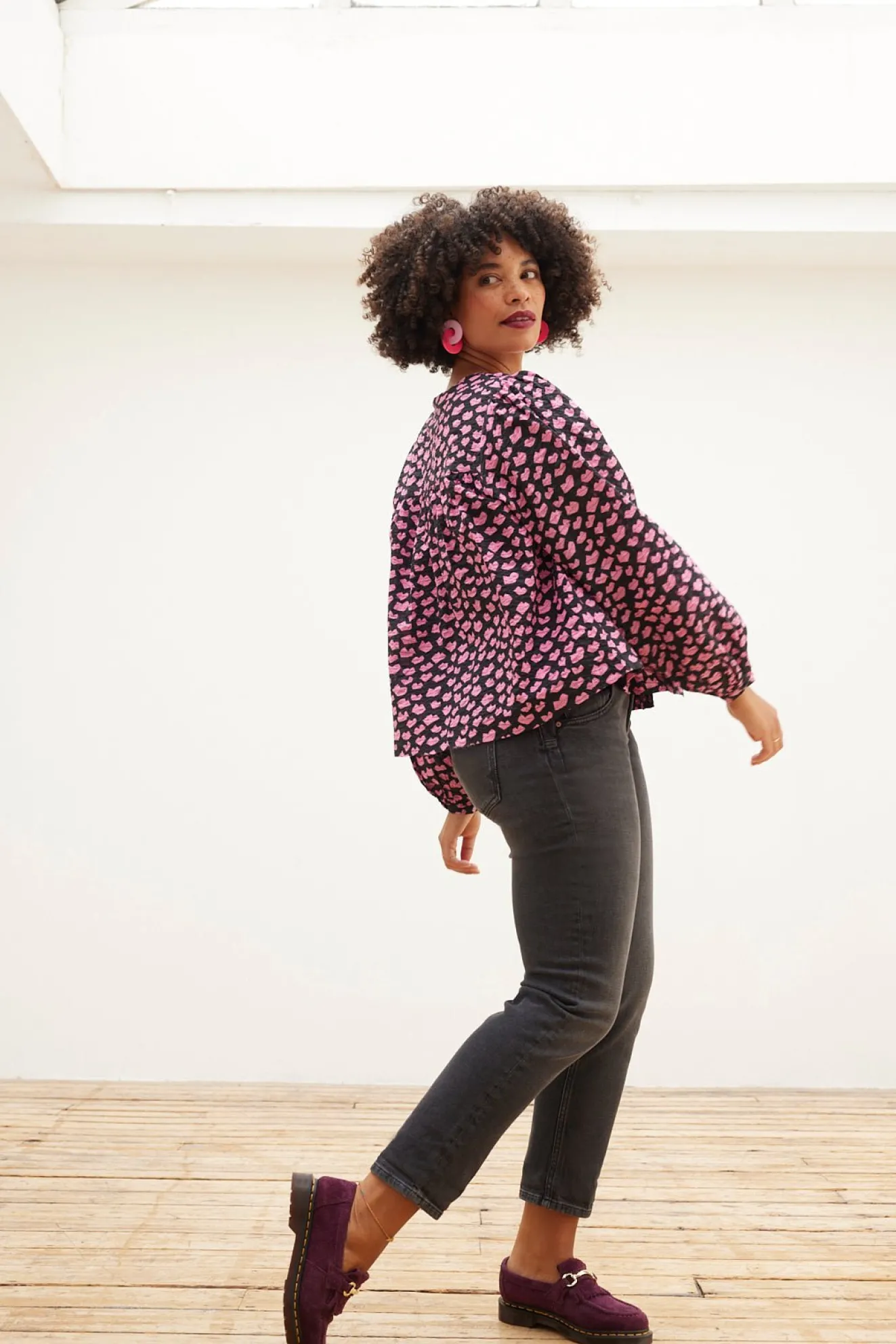 Stella Nova Heda Lip Print Blouse