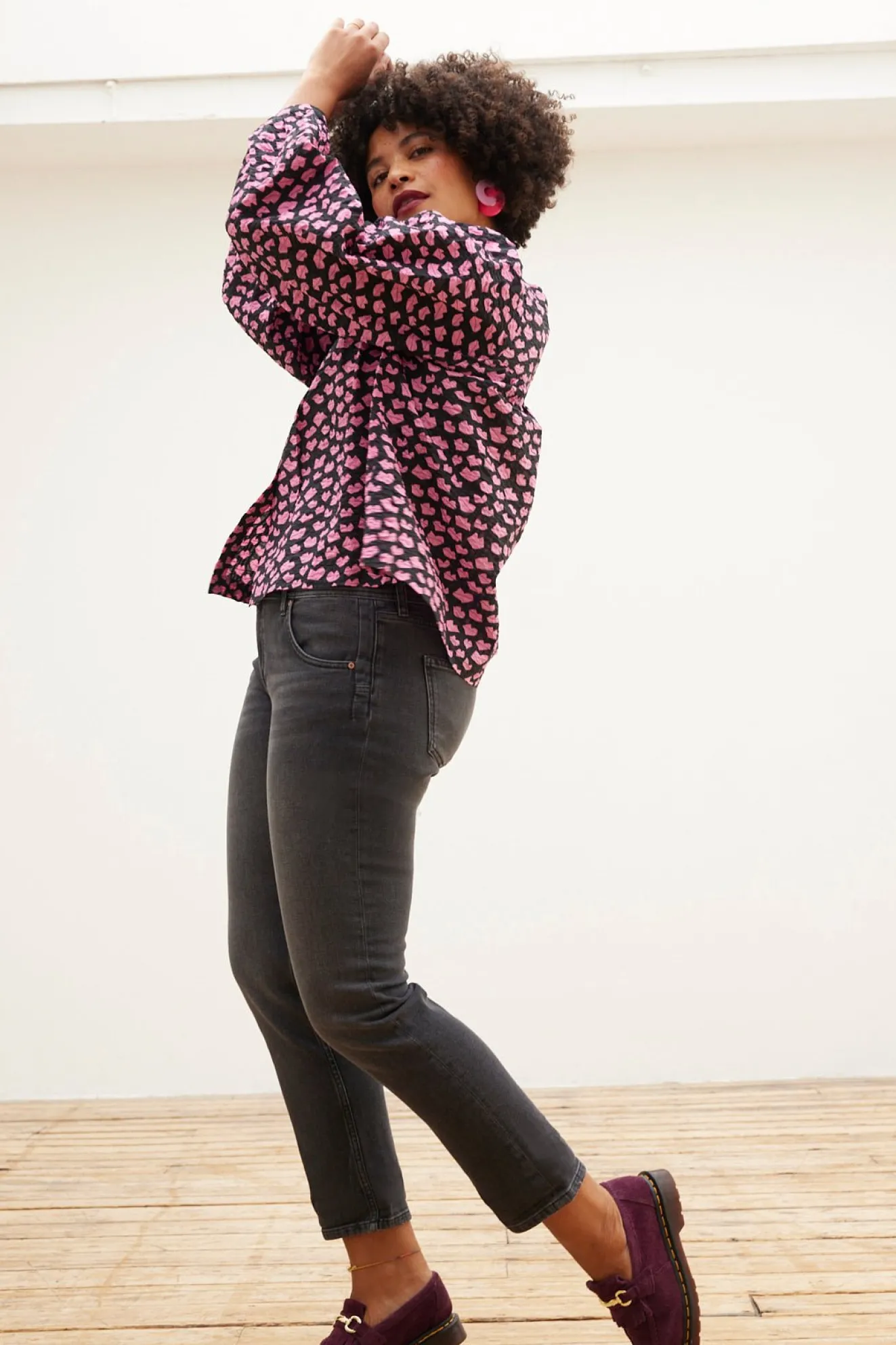 Stella Nova Heda Lip Print Blouse