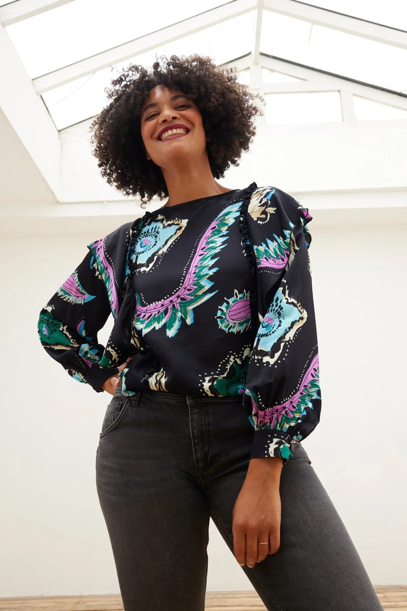 Pom Amsterdam Tides Deep Black Printed Top