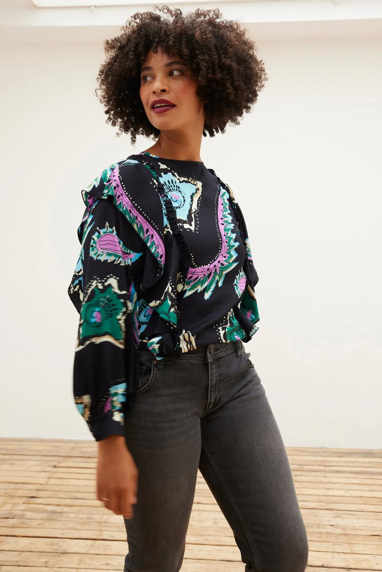 Pom Amsterdam Tides Deep Black Printed Top