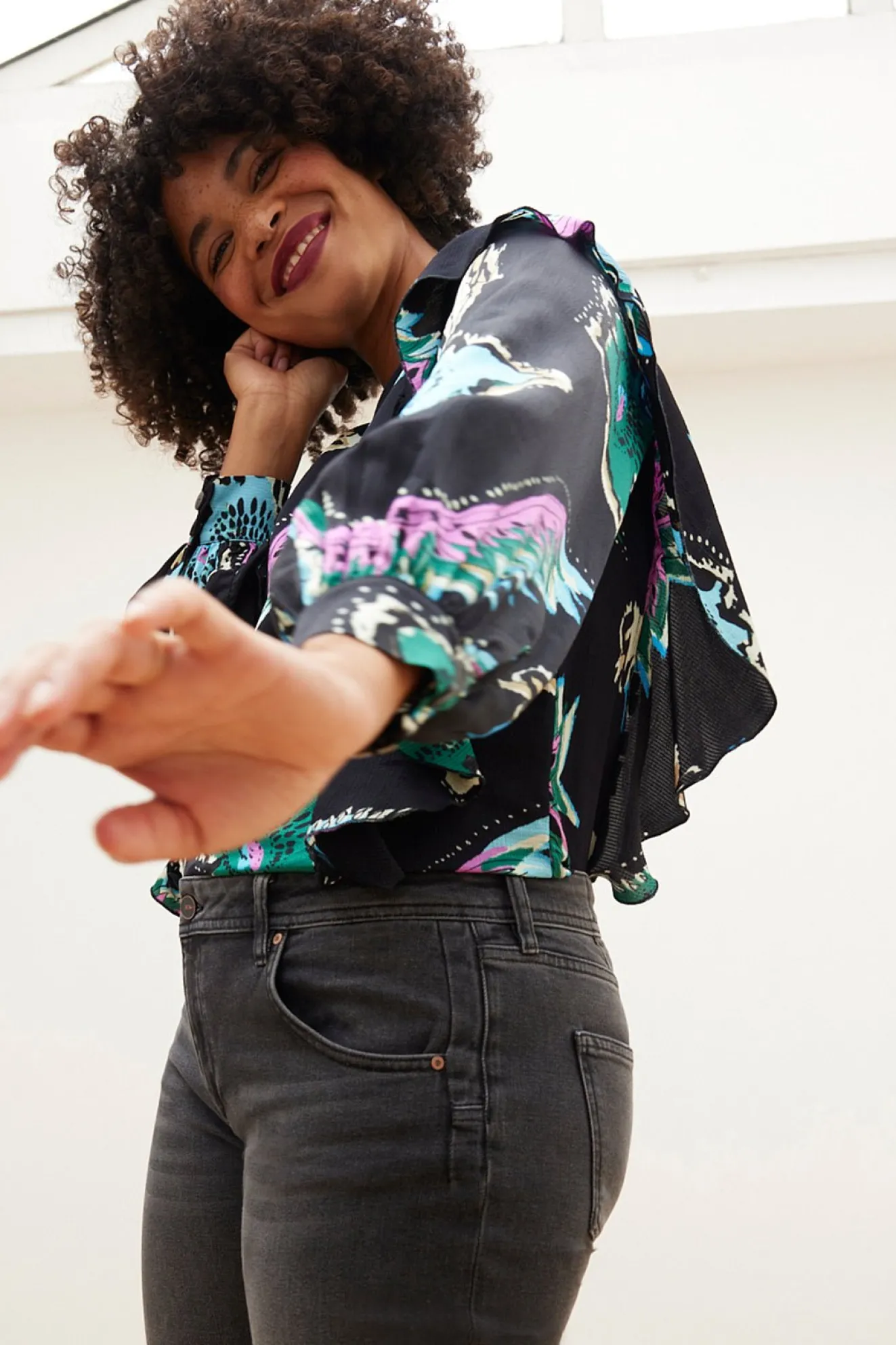 Pom Amsterdam Tides Deep Black Printed Top